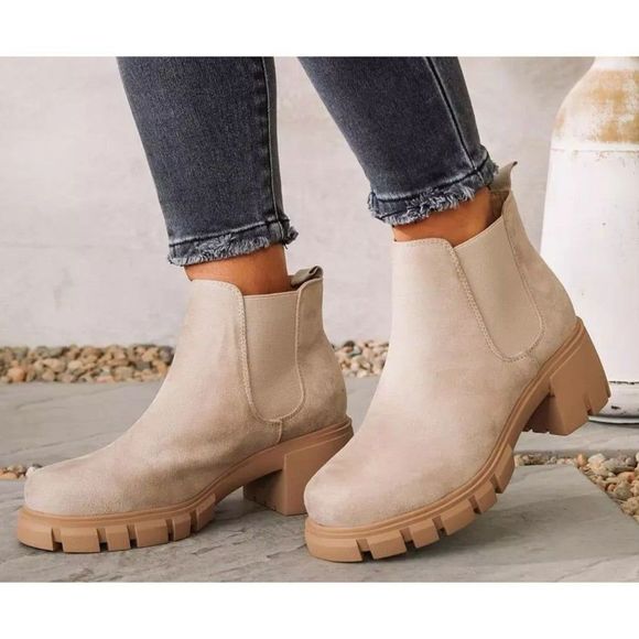 $75 NEW Soda Pioneer WHEAT Chunky Heel Bootie Boots Size 8 - Picture 1 of 8